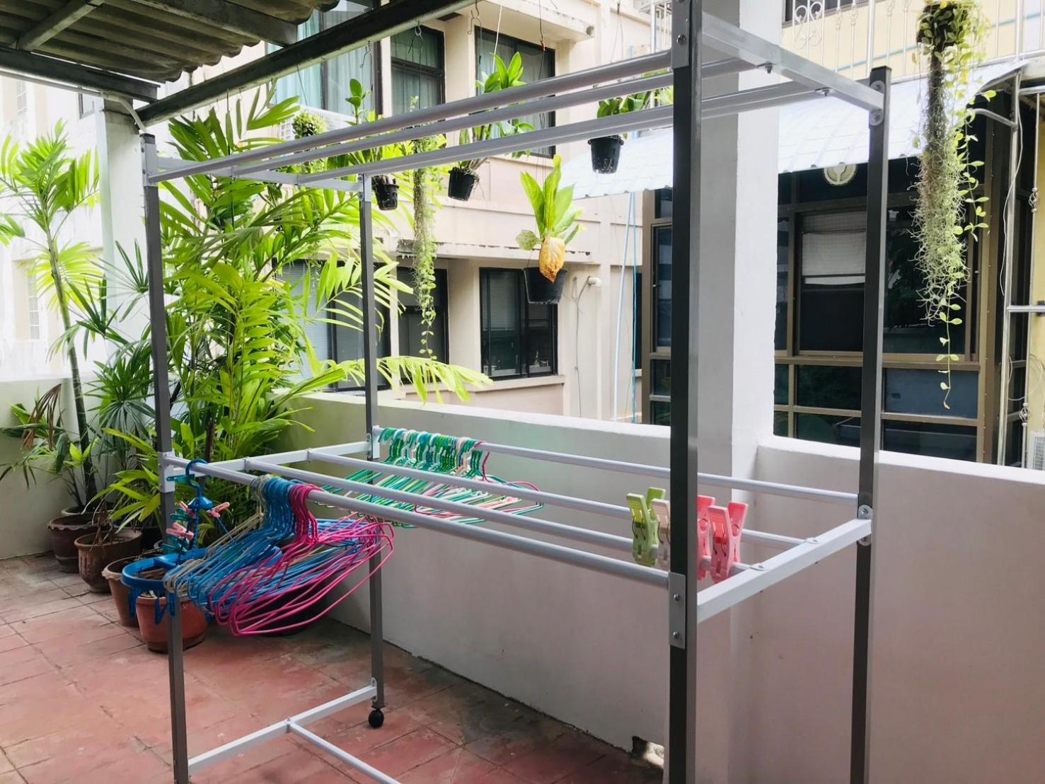 Silom Guesthouse กรุงเทพมหานคร ภายนอก รูปภาพ